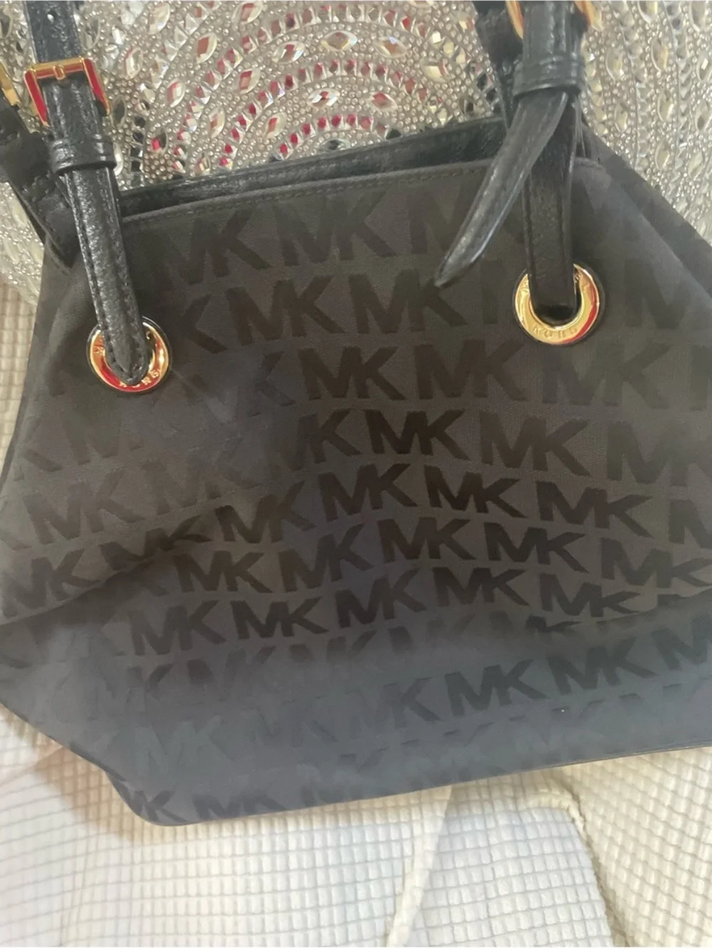 Large Michael Kors Black Signature Logo Tote. Like New